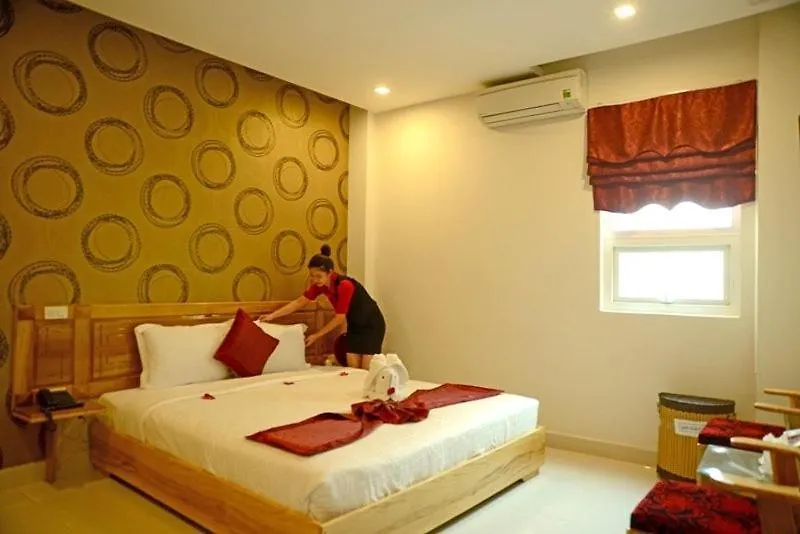 Red Diamond Hotel Dn - By Bay Luxury Da Nang 0*,